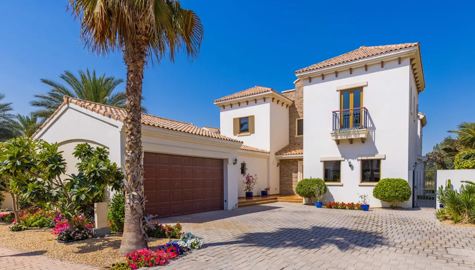 Villa exterior, Lime Tree Valley, Jumeirah Golf Estates